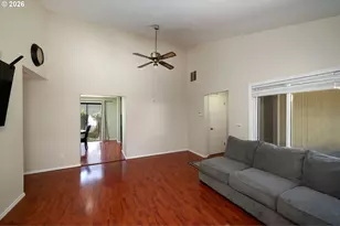 11608 SE Reedway St, Portland, OR 97266 - Photo 8