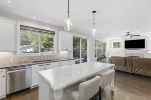1053 Yates St, Lake Oswego, OR 97034 - Photo 16