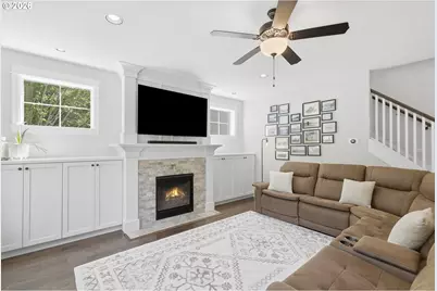 1053 Yates St, Lake Oswego, OR 97034 - Photo 8