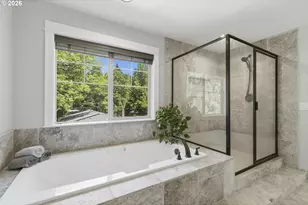 1053 Yates St, Lake Oswego, OR 97034 - Photo 26