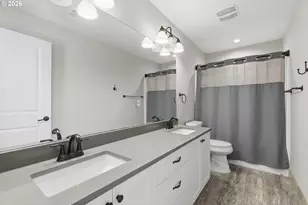 1053 Yates St, Lake Oswego, OR 97034 - Photo 20