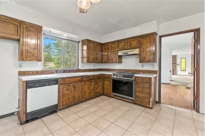 11925 NW Oatfield Ct, Portland, OR 97229 - Photo 14