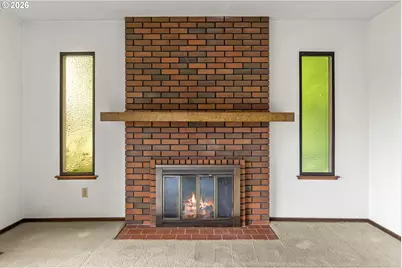 11925 NW Oatfield Ct, Portland, OR 97229 - Photo 10