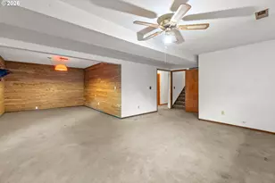 11925 NW Oatfield Ct, Portland, OR 97229 - Photo 30