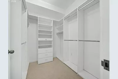 2445 NW Westover Rd #202, Portland, OR 97210 - Photo 32