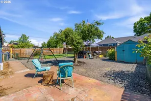 2906 Elmira Rd, Eugene, OR 97402 - Photo 22