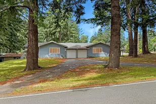 17144 Parkview Dr, Brookings, OR 97415 - Photo 2