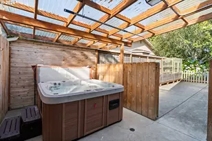 850 Crestwood Pl, Brookings, OR 97415 - Photo 32