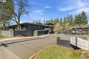 668 McVey Ave, Lake Oswego, OR 97034 - Photo 1