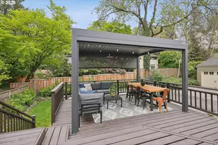 2730 SW Old Orchard Rd, Portland, OR 97201 - Photo 24