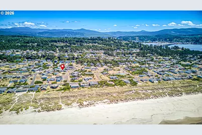 1910 NW Cutter St, Waldport, OR 97394 - Photo 8