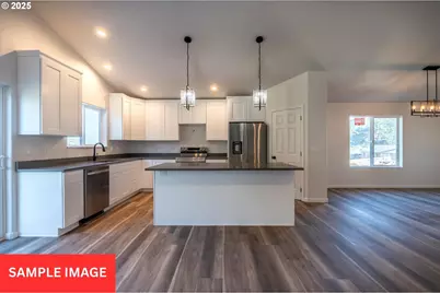 Driftwood, Gold Beach, OR 97444 - Photo 4