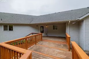 38289 S Ruby Loop, Scio, OR 97374 - Photo 16