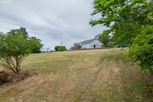 38289 S Ruby Loop, Scio, OR 97374 - Photo 2
