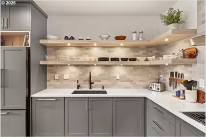 1926 W Burnside St #1602, Portland, OR 97209 - Photo 28