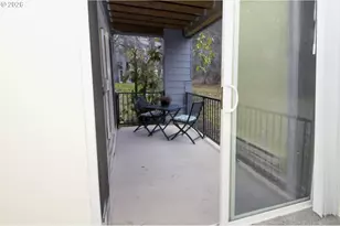 4418 SW Dickinson St, Portland, OR 97219 - Photo 12