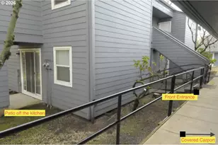 4418 SW Dickinson St, Portland, OR 97219 - Photo 2