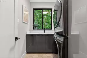 7625 S Fulton Park Blvd, Portland, OR 97219 - Photo 36