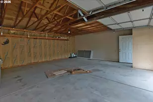 575 S 70th St, Springfield, OR 97478 - Photo 44