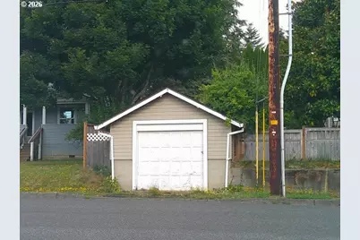 636 S Nehalem St, Clatskanie, OR 97016 - Photo 4
