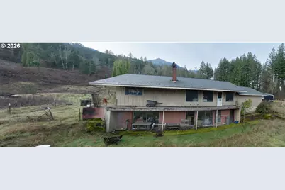 820 SE Frontage Rd, Cascade Locks, OR 97014 - Photo 1
