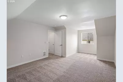 10845 E Burnside St, Portland, OR 97216 - Photo 22