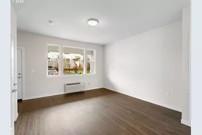 10845 E Burnside St, Portland, OR 97216 - Photo 6