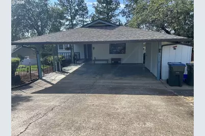 170 Hurricane Ln, Winchester, OR 97495 - Photo 2
