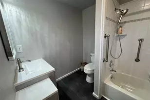 170 Hurricane Ln, Winchester, OR 97495 - Photo 14