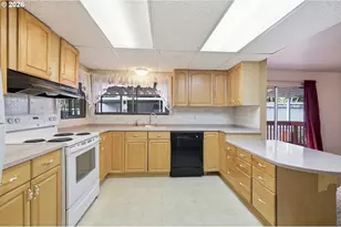 5335 Main St, Springfield, OR 97478 - Photo 10