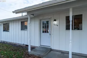 1324 31st Ave SE, Albany, OR 97322 - Photo 4