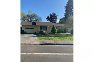 1465 W Harrison Ave, Cottage Grove, OR 97424 - Photo 2