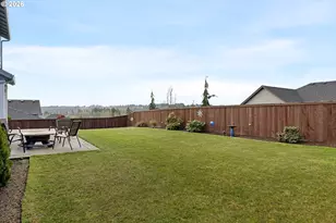 676 E White Oak Ave, La Center, WA 98629 - Photo 38