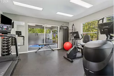4000 Carman Dr, Lake Oswego, OR 97035 - Photo 20