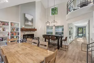 4000 Carman Dr, Lake Oswego, OR 97035 - Photo 18