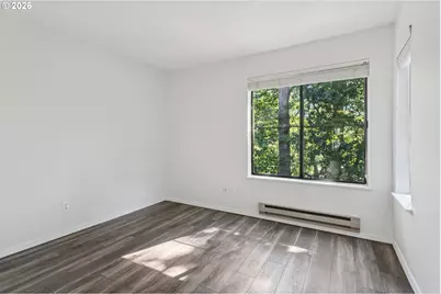4000 Carman Dr, Lake Oswego, OR 97035 - Photo 12