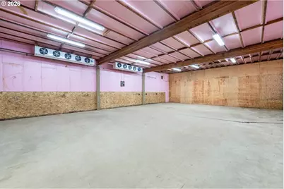 665 Hemlock Ave, Coos Bay, OR 97420 - Photo 20