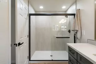 6600 SE Jordan St, Milwaukie, OR 97222 - Photo 30
