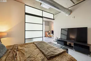 1030 NW 12th Ave, Portland, OR 97209 - Photo 26