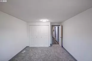 1421 Sunset Ln, Sweet Home, OR 97386 - Photo 12