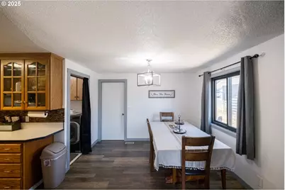 1421 Sunset Ln, Sweet Home, OR 97386 - Photo 6