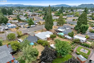 2240 5th St, Springfield, OR 97477 - Photo 32