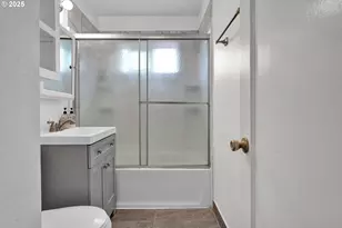 2240 5th St, Springfield, OR 97477 - Photo 24