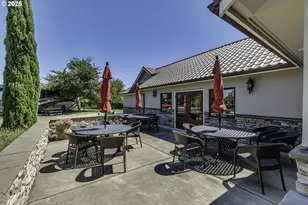 4155 NE Three Mile Ln, McMinnville, OR 97128 - Photo 20