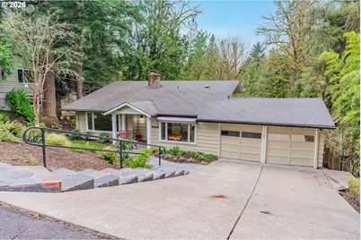 916 Cumberland Rd, Lake Oswego, OR 97034 - Photo 1