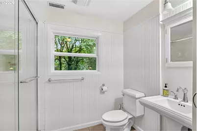 916 Cumberland Rd, Lake Oswego, OR 97034 - Photo 14