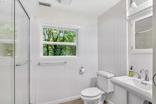 916 Cumberland Rd, Lake Oswego, OR 97034 - Photo 14