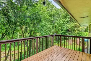 916 Cumberland Rd, Lake Oswego, OR 97034 - Photo 18
