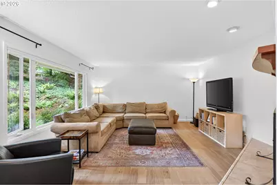 916 Cumberland Rd, Lake Oswego, OR 97034 - Photo 6
