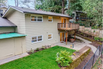 916 Cumberland Rd, Lake Oswego, OR 97034 - Photo 32